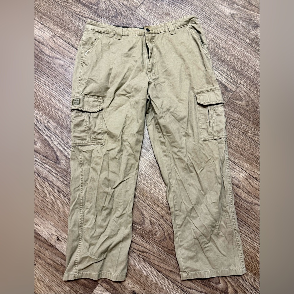 Men's Wrangler Tan Cargo Pants